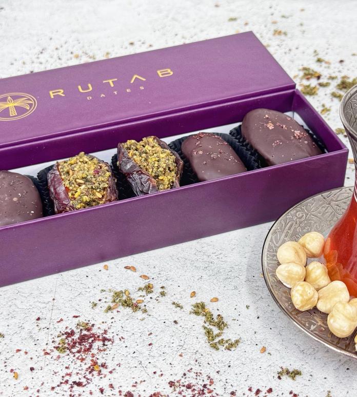 A box of dates